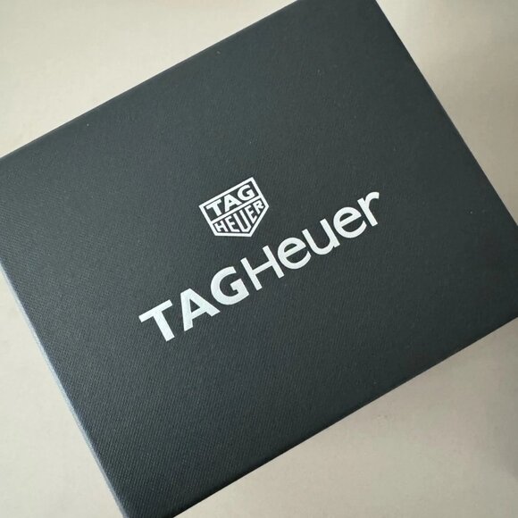 Authentic TAG Heuer Formula 1 Dial 43mm Men's Quartz Steel Watch WAZ1017.BA0842 - Picture 8 of 8